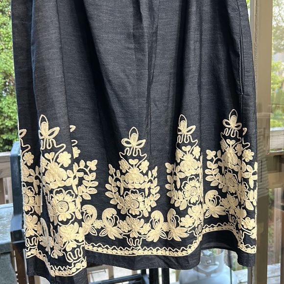 Fun summer dress - Picture 2 of 3